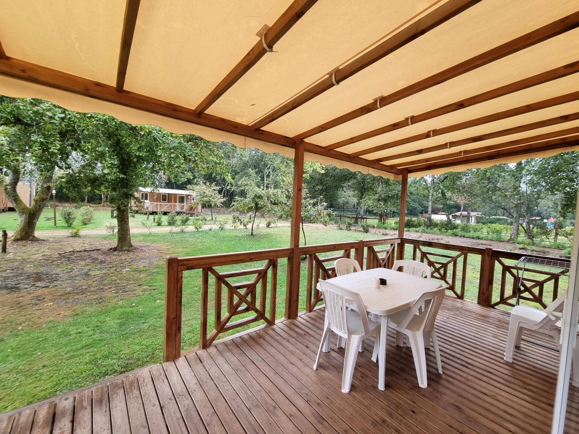 Hotel Les Palafitos Luglon Zewnętrze zdjęcie