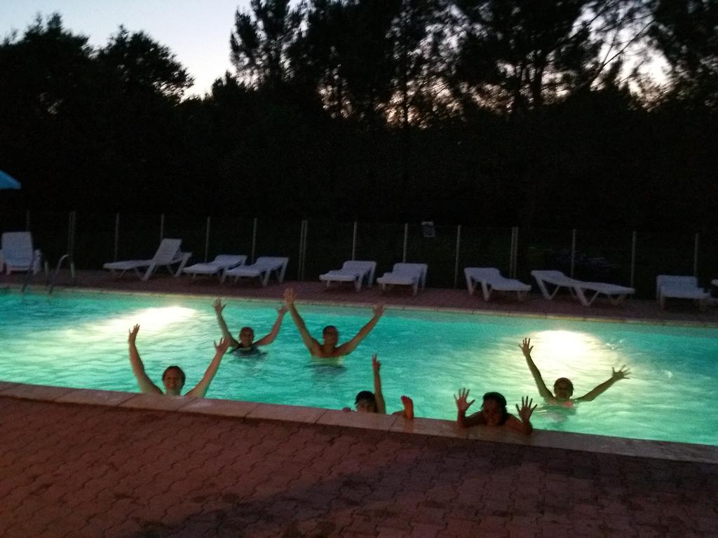 Hotel Les Palafitos Luglon Zewnętrze zdjęcie
